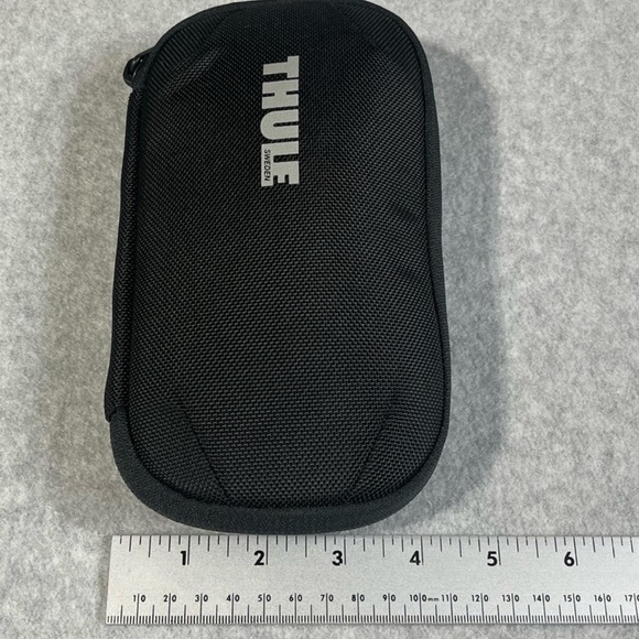 Thule Subterra PowerShuttle - Mini - Picture 2 of 9